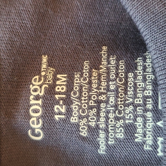 NWT blue/grey long sleeved tee shirt with dinosaur print - Picture 3 of 4